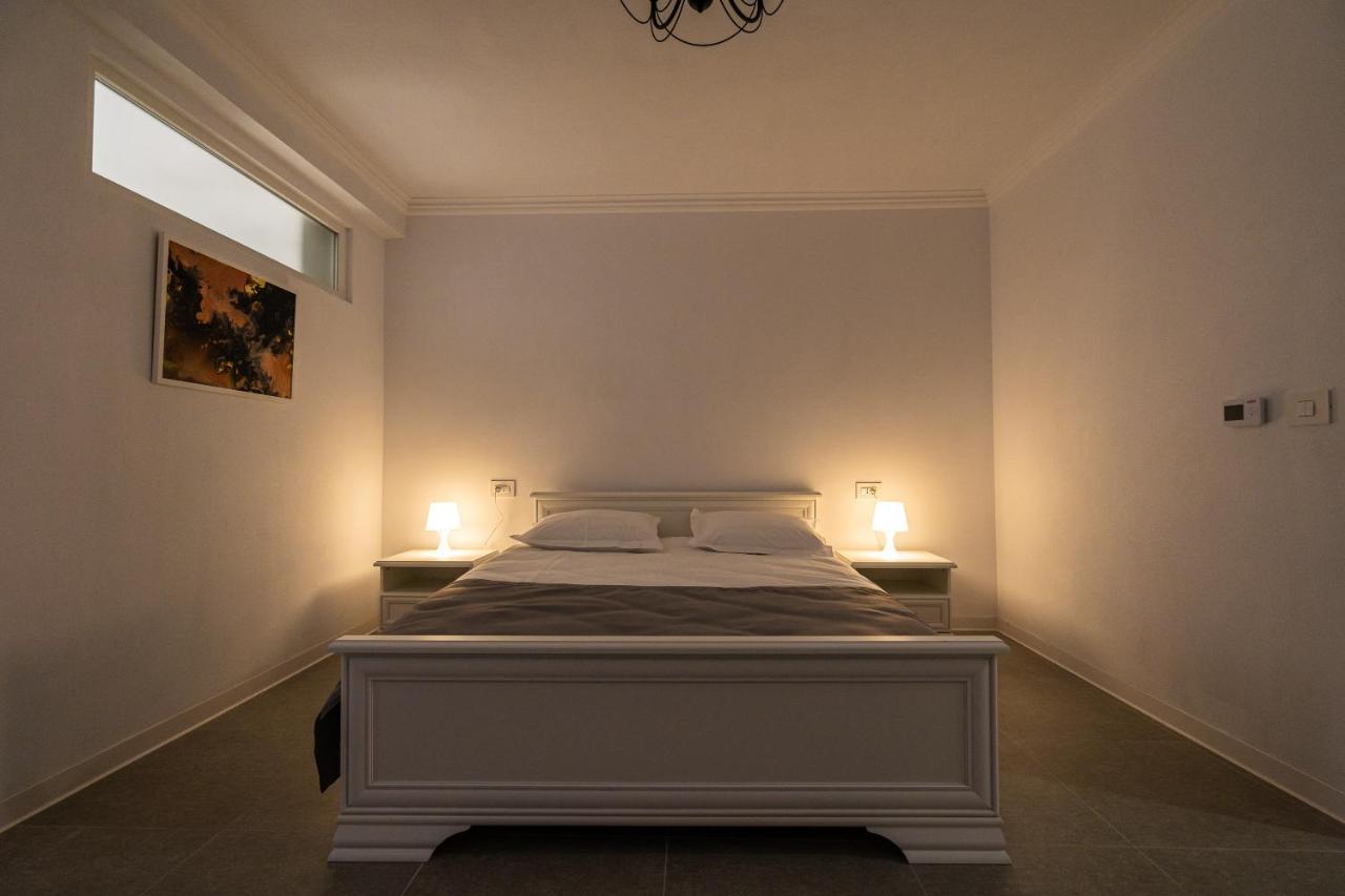 Armada Aparthotel Alba Iulia Exteriér fotografie